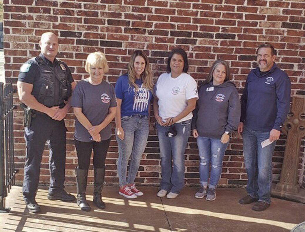 First-responders unions donate to Blue Star Mothers